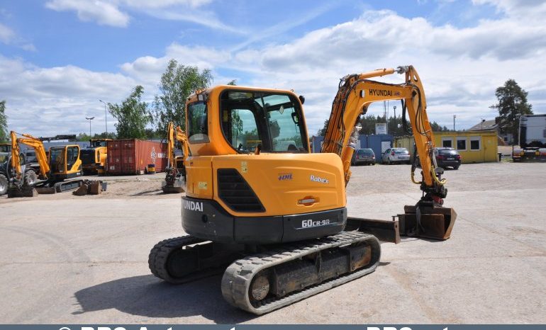 Hyundai R60CR-9A Rototilt 2015 full