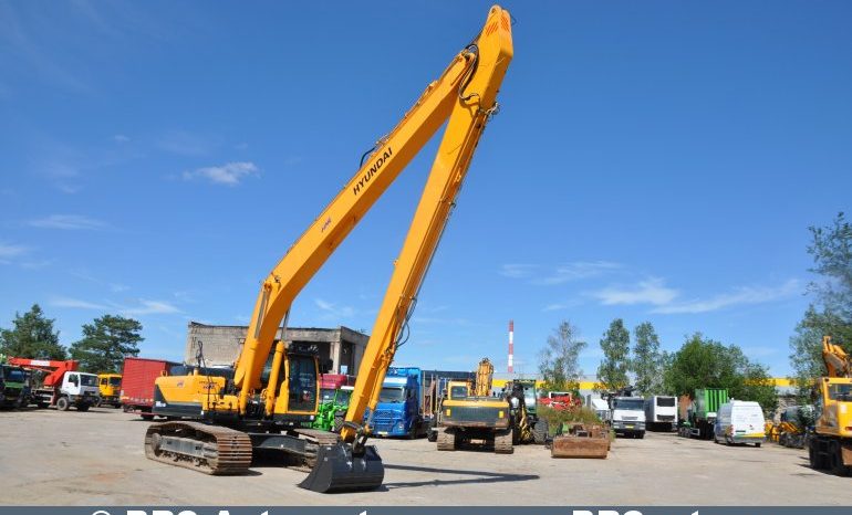 Hyundai R300LC-9A L/R Long Reach 2015 full