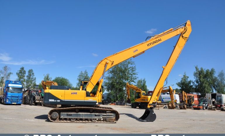 Hyundai R300LC-9A L/R Long Reach 2015 full