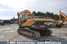 Hyundai R220LC-9S garantija 2017