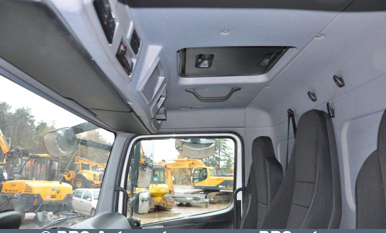 Mercedes-Benz Atego  2017 full