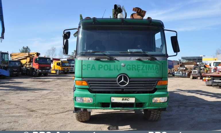 Mercedes-Benz Atego 4×4 CFA HIAB 095-3 2000 full