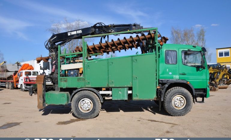 Mercedes-Benz Atego 4×4 CFA HIAB 095-3 2000 full