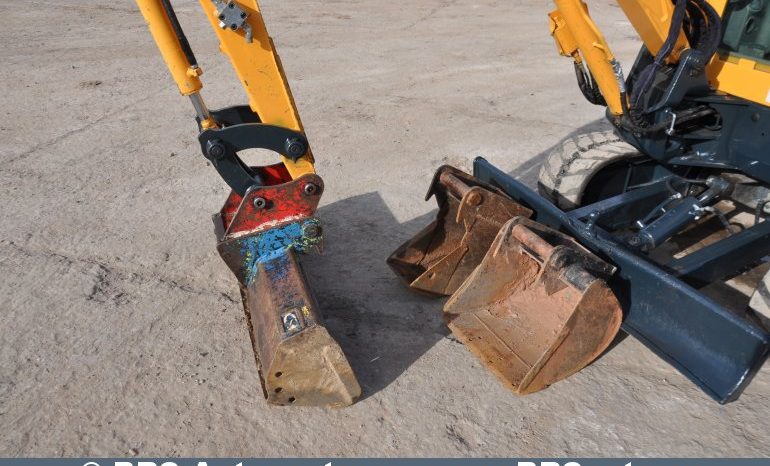 Hyundai R25Z-9AK !Gamyklinė garantija! 2019 full