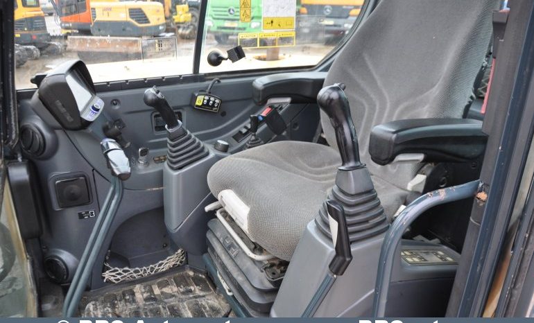 Hyundai R60CR-9A  2015 full