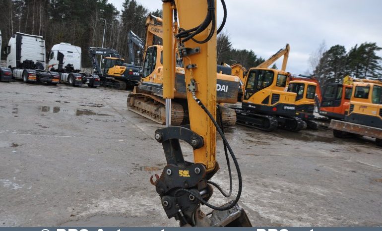 Hyundai R60CR-9A  2015 full