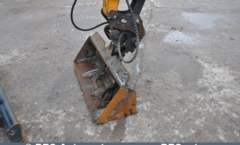 Hyundai R60CR-9A  2015 full