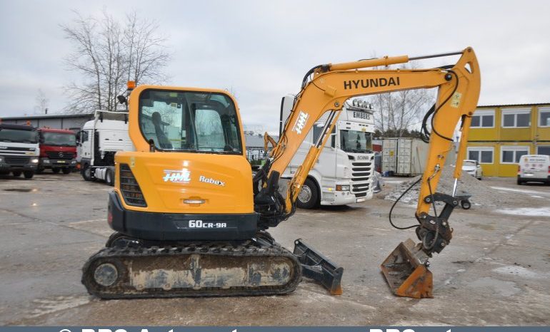 Hyundai R60CR-9A  2015 full
