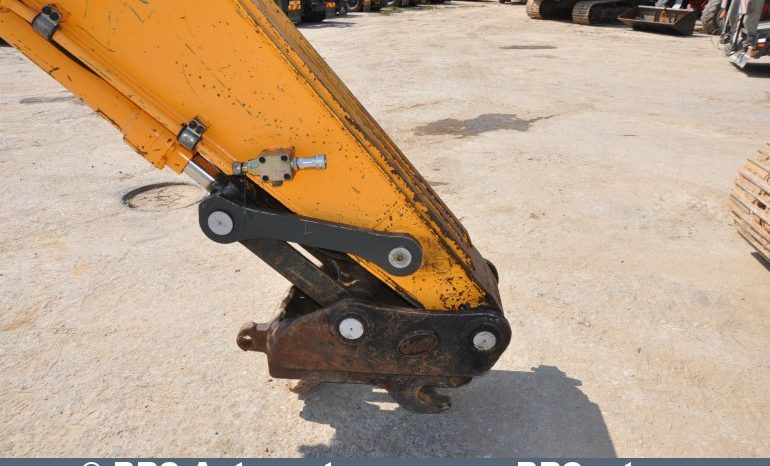 Hyundai R220LC-9A  2015 full