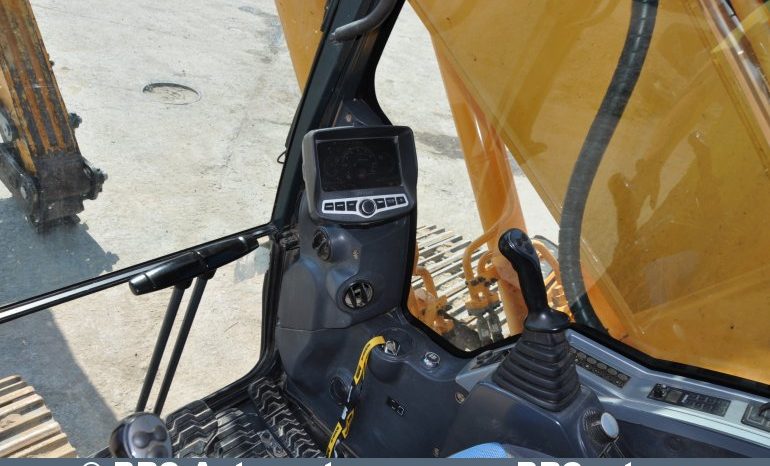Hyundai R220LC-9A  2015 full