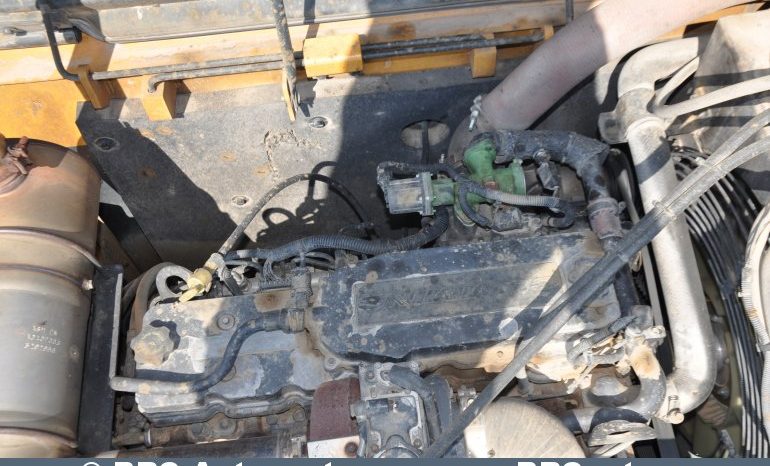 Hyundai R220LC-9A  2015 full