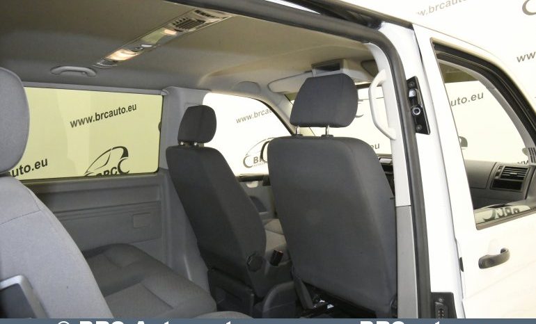 Volkswagen Caravelle 2.0 TDI CR 2015 full