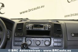 Volkswagen Caravelle 2.0 TDI CR 2015 full