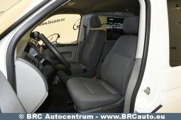 Volkswagen Caravelle 2.0 TDI CR 2015 full