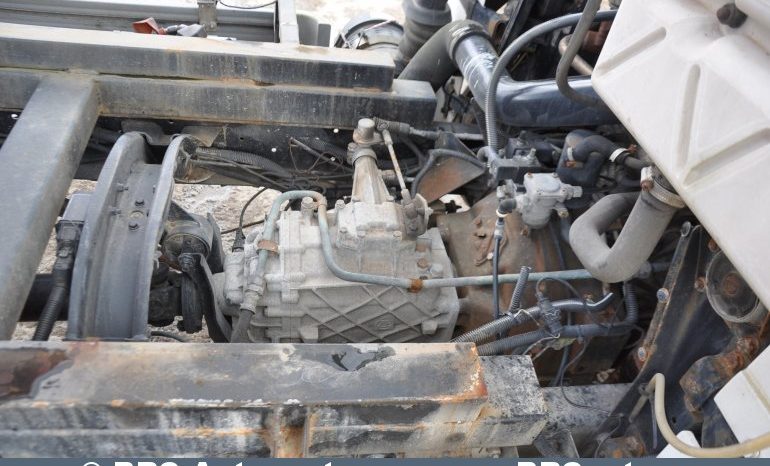 Nissan Atleon  2004 full