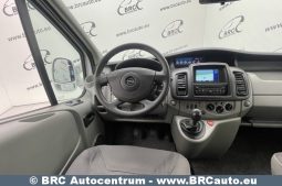 Opel Vivaro 2.5 CDTI 2010 full