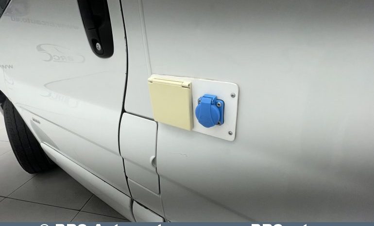 Opel Vivaro 2.5 CDTI 2010 full