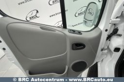 Opel Vivaro 2.5 CDTI 2010 full