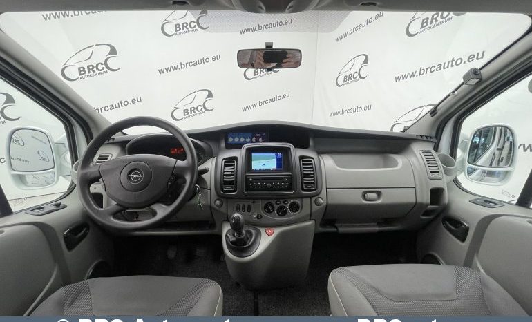 Opel Vivaro 2.5 CDTI 2010 full