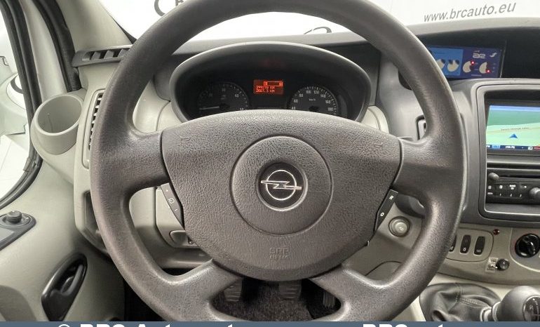 Opel Vivaro 2.5 CDTI 2010 full