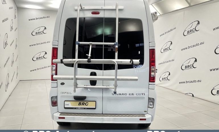 Opel Vivaro 2.5 CDTI 2010 full