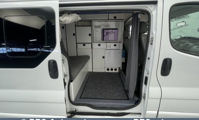 Opel Vivaro 2.5 CDTI 2010 full