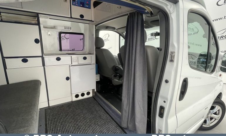 Opel Vivaro 2.5 CDTI 2010 full