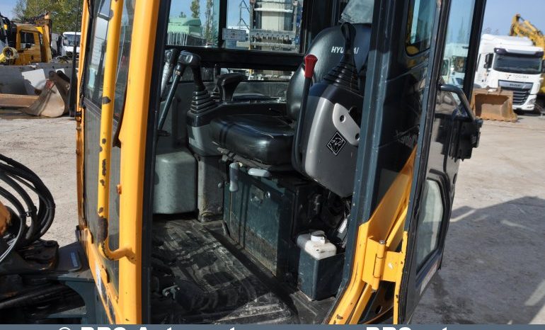 Hyundai R30Z-9AK Garantija 2018 full