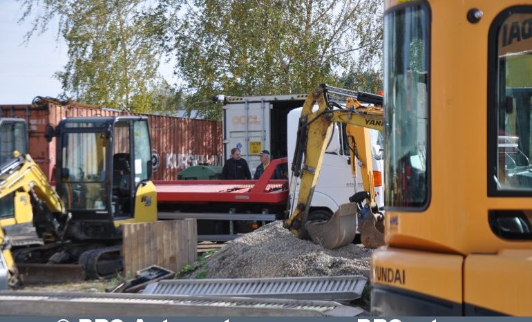 Hyundai R30Z-9AK Garantija 2018 full