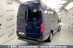 Mercedes-Benz Sprinter 317 CDI Tourer 2023 full
