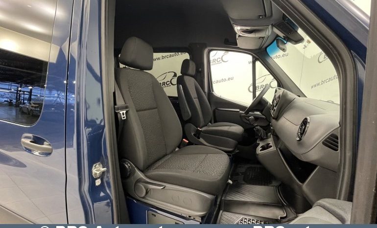 Mercedes-Benz Sprinter 317 CDI Tourer 2023 full