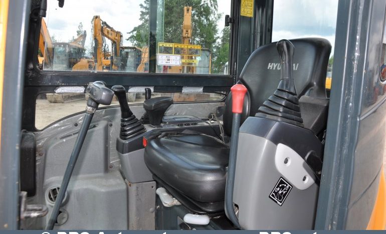 Hyundai R25Z-9AK !Garantija! 2018 full