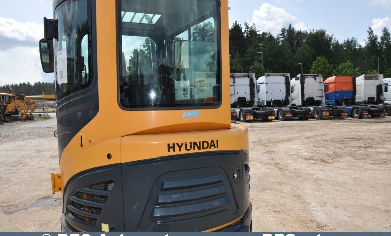 Hyundai R25Z-9AK !Garantija! 2018 full