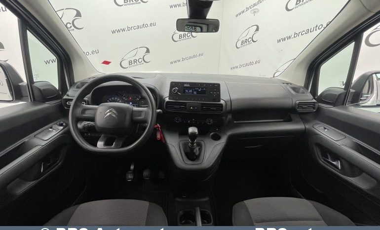 Citroen Berlingo 1.2 PureTech 2021 full