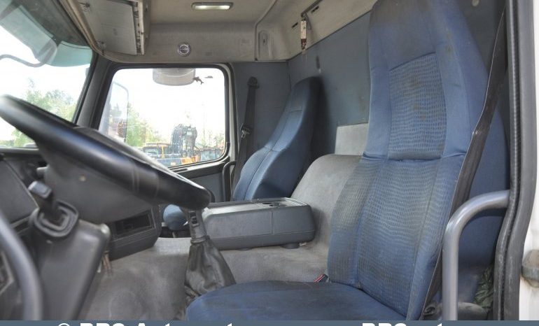 Volvo FM 8X4 9m3 2008 full