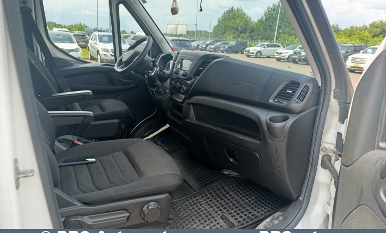 Iveco Daily 35S18 HI-Matic 3.0d Automatas 2022 full