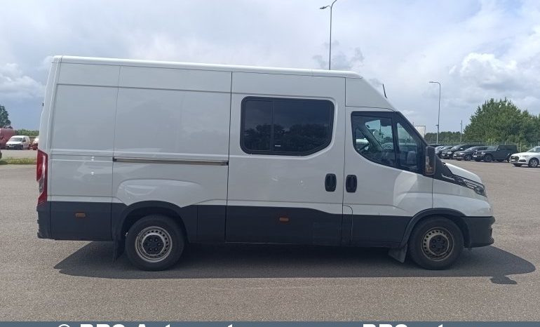 Iveco Daily 35S18 HI-Matic 3.0d Automatas 2022 full