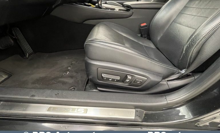 Lexus GS 300h 2.5 Hybrid Automatas 2017 full