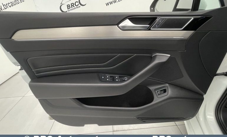 Volkswagen Passat 2.0TDI 4Motion DSGR-Line Elegance 2019 full