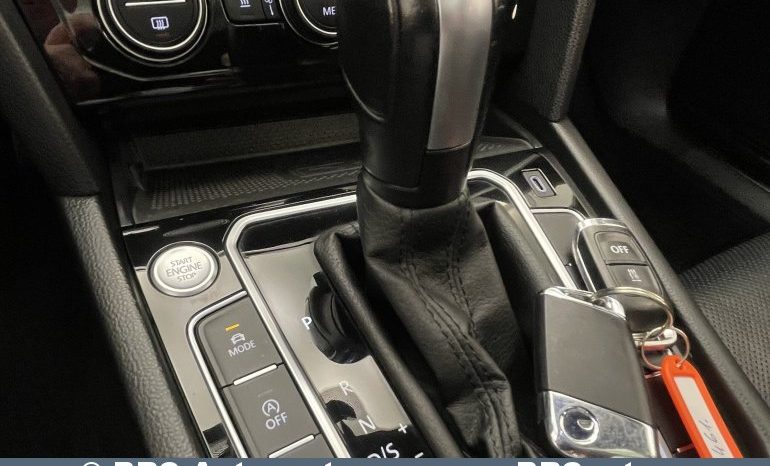 Volkswagen Passat 2.0TDI 4Motion DSGR-Line Elegance 2019 full