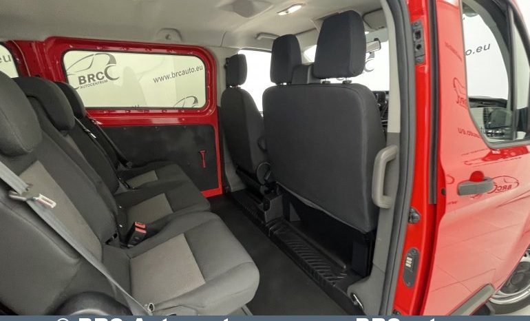 Ford Transit Custom Combi 2.0d EcoBlue 2019 full