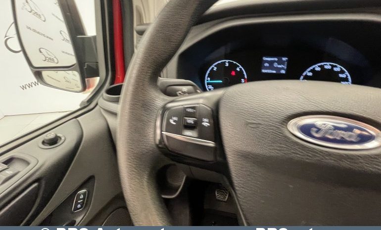 Ford Transit Custom Combi 2.0d EcoBlue 2019 full