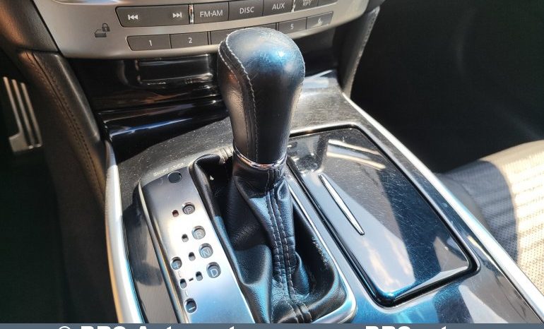 Infiniti M30 d V6 Automatas 2011 full