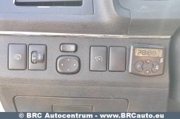 Toyota Avensis 2.2 D-CAT Wagon Automatas 2011 full