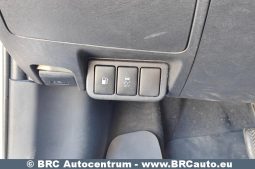 Toyota Avensis 2.2 D-CAT Wagon Automatas 2011 full