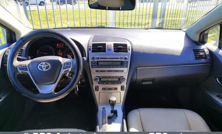 Toyota Avensis 2.2 D-CAT Wagon Automatas 2011 full