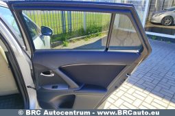 Toyota Avensis 2.2 D-CAT Wagon Automatas 2011 full