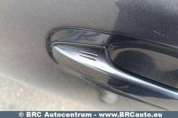 Toyota Avensis Combi 2.2 D-4D Executive Automatas 2015 full