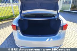 Toyota Avensis 2.0 2017 full