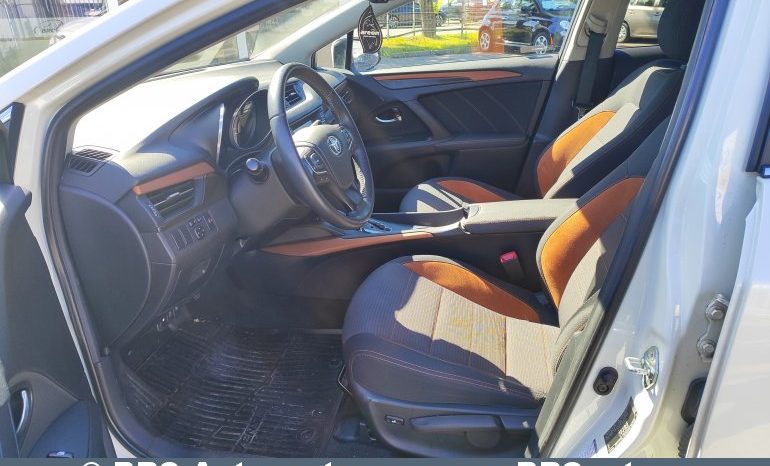 Toyota Avensis 2.0 2017 full